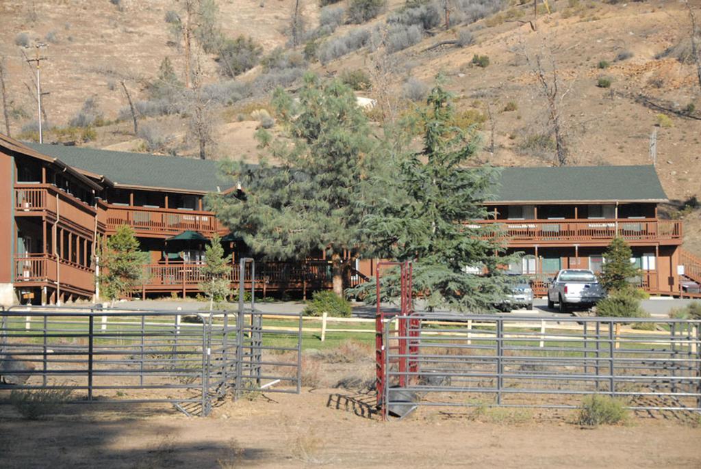 Corral Creek Lodge Kernville Buitenkant foto